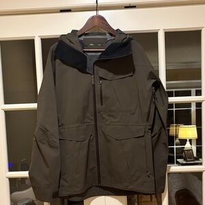 Nau Men’s Jacket Dark Green Waterproof Medium